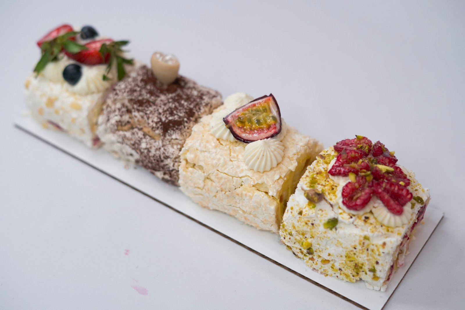 4 Flavours Assortment Box Meringue